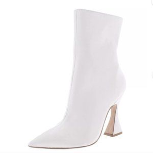 Steve Madden Variant Bootie